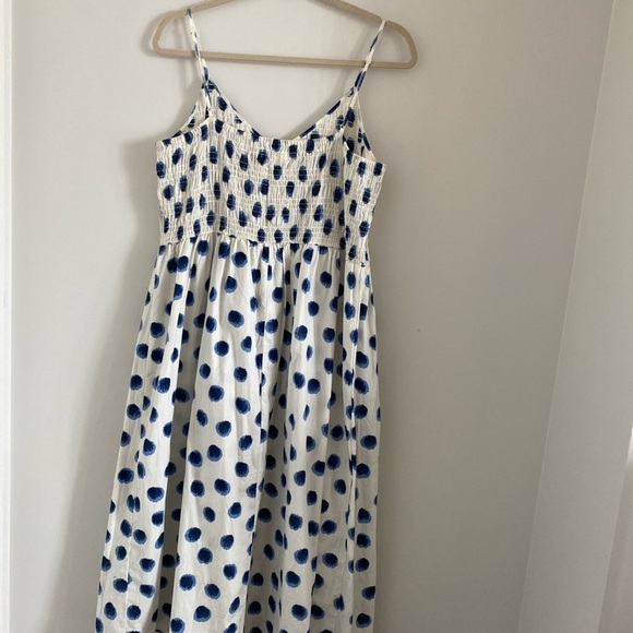 H&M White with Blue Dots Summer Dress Smocked Top 100% Cotton Full Skirt Size L - Picture 2 of 6
